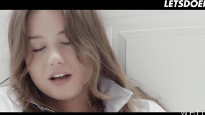 Big Tits Babe Taylor Sands Glamour Fuck Session With Boyfriend - WHITEBOXXX