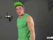 Handsome muscle boy Larry McCormick flexing and wanking