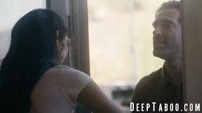 Penelope Woods gets seduced by delivery guy and takes his hard cock deep in her throat