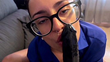 Horny wife fucks deliveryman