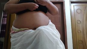 Desi Tamil Maid Fuck Me When She Cleaning My Bed Room