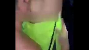 Rico chacal de se deja mamar verga en Antro de la CDMX