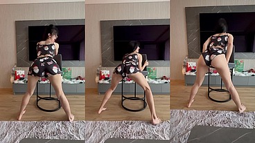 Christmas twerk