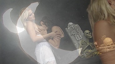 Darina Shoves Her Jet Black Vibrator Deep Into Roxy Taggart's Wet Cu