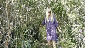 Dirty feet, spoiled shoes MP4 (1280x720) FHD