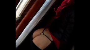 culo en calza sacando x la ventana 8