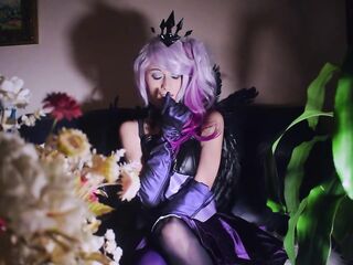 Elementalist Lux Charges Mana with Longing (prev)
