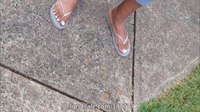 Hood Ebony BBW with Juicy Toes