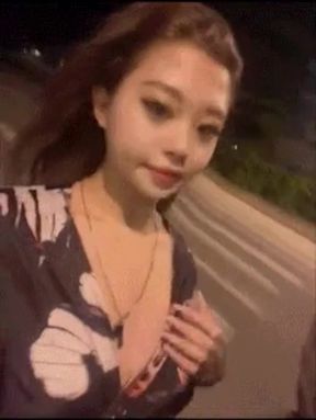 Chinese amateur shows off her curvy figure in public