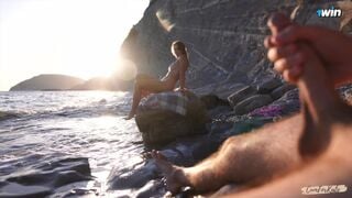 DICK FLASH on a nudist beach: Stranger caught me jerking off and helped me cum