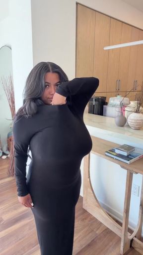 Professional black woman with big curvy braless boobs in a solo scene