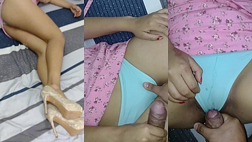 Mi cuñada virgen quieres que mi marido le quite la calentura que tiene y deja que le aprete las tetas, la bese profundamente con lengua y le frote su coño para correrme en sus panties