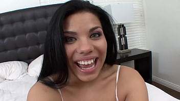 Curvy Latina Gets A Big Gooey Creampie Deep Inside Her Cunt SQF