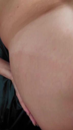She behaved badly and ended up having a fisting session   Clip 2