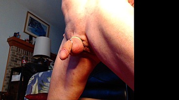 Loganhuge - naked crawling around on my knees! Shaking dick balls ass! Twerking and fingering my juicy asshole!!