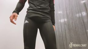 Fitting room twink wank