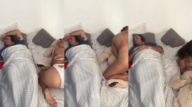 I PENETRATE THE CUNT OF MY GIRLFRIEND AND MY LOVER.