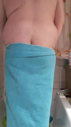 Should I stay good or not? Submission