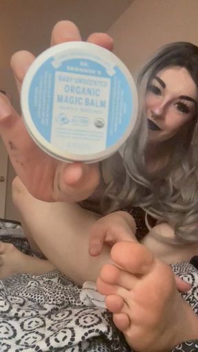 Magic Balm Foot Rub