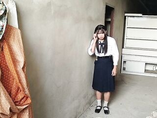 FN123 Thai student chick of a foreigner.