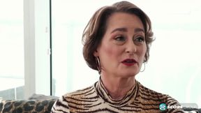 Upoznajte Renee Kane: Sveži Lik 60Plus MILFs!