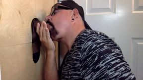 Gloryhole Double Dark Cock Suck Off