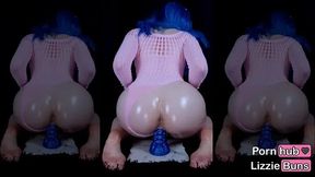 Huge Dildo Makes MILF Pussy Symphony