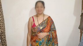 Desi Bihari Housewife sex with her landlord for apartment rent pay-off, Indian xxxx Hindi audio