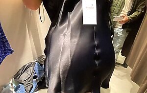 Choosing NY`s clothes ends with big cumshot on tits