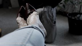 Toes Wiggling In Shoes - Full Movie  [LaCreme]