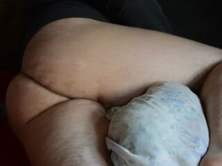 Large dude pillow humping and having a close up climax