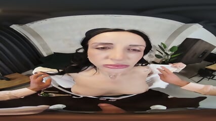 Milf Brasileira Veronika