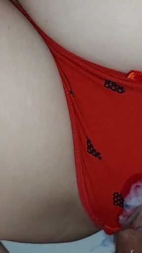 Wet versus dry underwear. I took off her panties and cum on her pussy   Clip 1