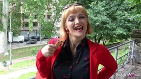 Charming blonde MILF enthralling adult video