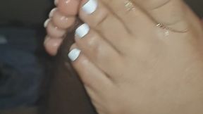 Pearly White Footjob with SpoilGoddess_J