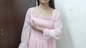 Cute step sister ko jabar dasti room me pakad ke chod diya