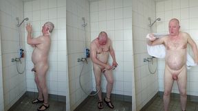 erotisches duschen in birkenstocks