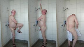 erotisches duschen in birkenstocks