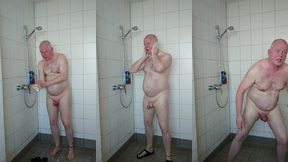 erotisches duschen in birkenstocks