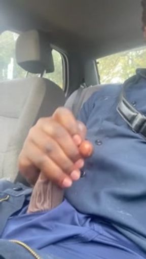 Stroking my DICK WHILE ON LUNCHBREAK!! #Dallas