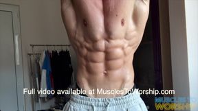 19 year old Muscle God Worship