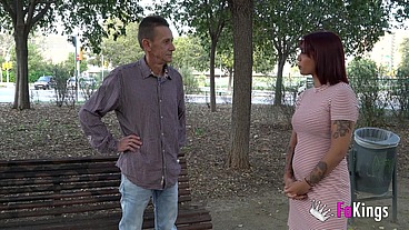 She didn't expect she would like it so much! Valeria tries sex with a MUCH OLDER man