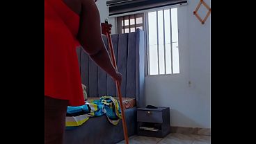 Plumpy Onion Booty Milf