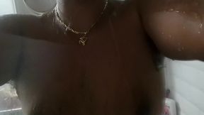 cheio de vontade de empurrar a minha vara de 25cm grossona em vc e encher o teu cuzinho de leite! continuar socando e vc gemendo igual uma cadelinha!