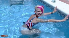 jesyka diamond underwater sex in the pool and lazy fucking on the couch