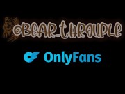 Follando duro a pelo con dos osos