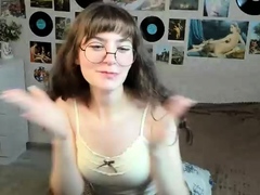 Amateur Webcam Teen Flashes Masturbates