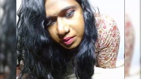 Karala Trans women Naughty hard sucking Her Fingers