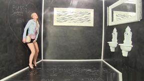 Gloryhole Slut Slimed