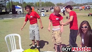 Hung and horny twinks love celebrating in style